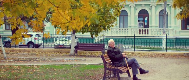 pensioner-998544_960_720